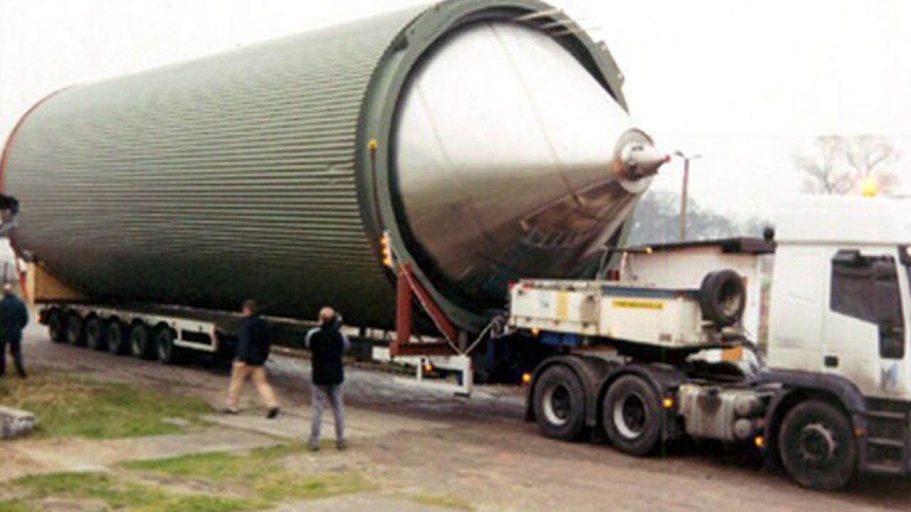 Tank transport