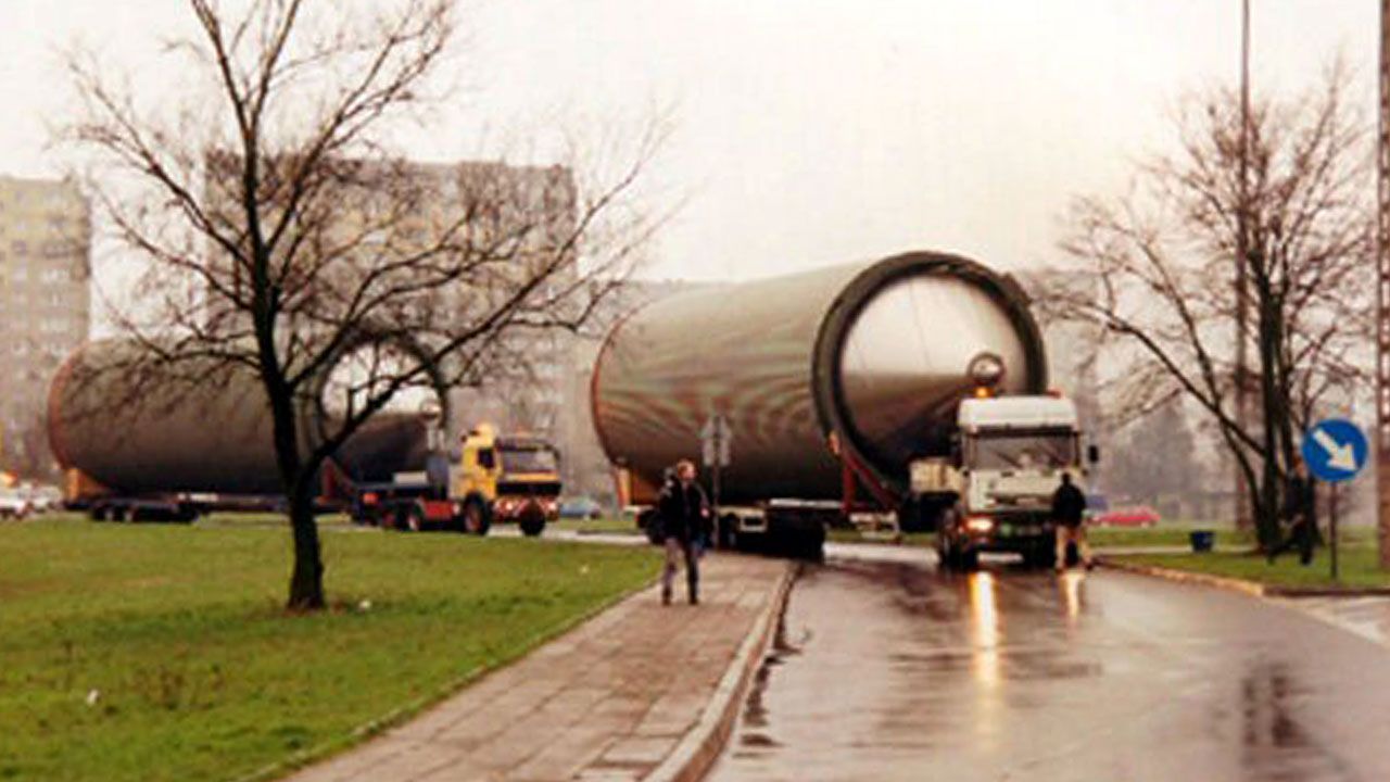 Tank transport