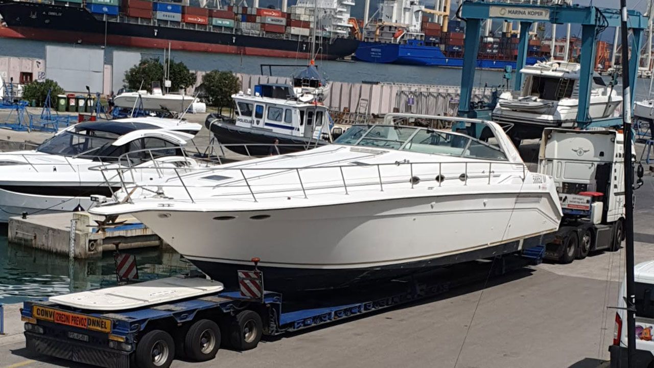 Sea Ray 500 Sundancer boat transport 08