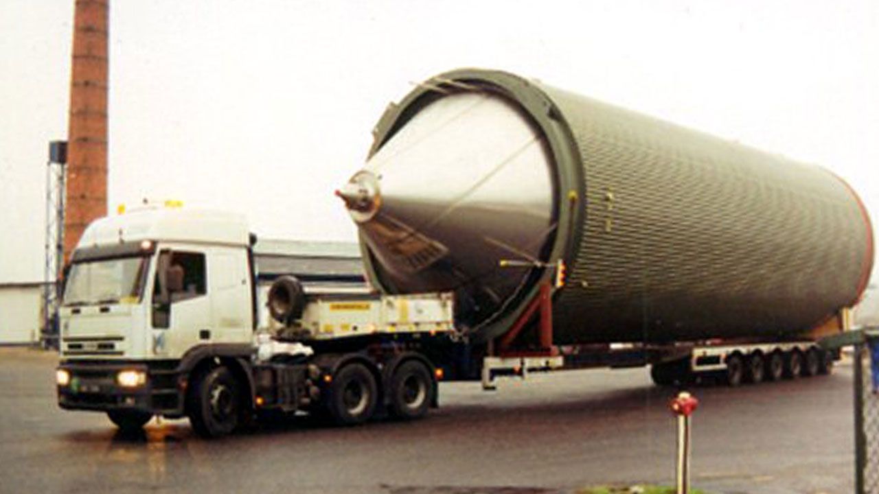 Tank transport