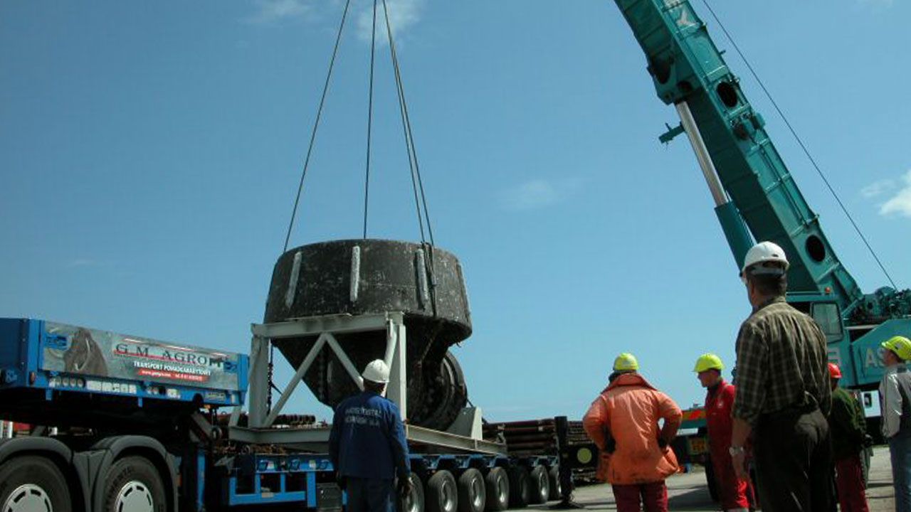 Heavy load transport